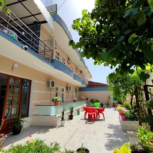 Vila Flowers Vlorë